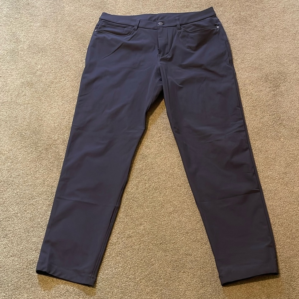 Lulu lemon - ABC Classic-Fit 5 Pocket pant. men’s 35” waist. Never worn. LM5AO1S